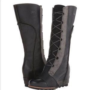Sorel Cate the Great - Black and Grey. Size 7.5.